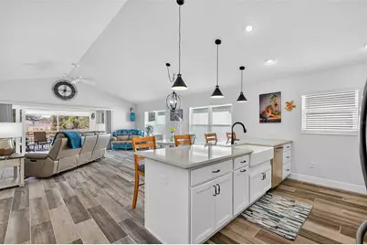 5546 Cottrell Court, The Villages, FL 32163 - Photo 8