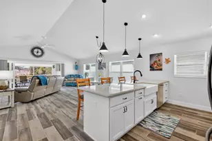 5546 Cottrell Ct, The Villages, FL 32163 - Photo 8