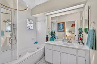 21618 Queen Elizabeth Ct, Leesburg, FL 34748 - Photo 26