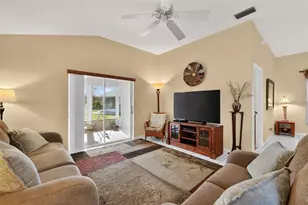 21618 Queen Elizabeth Ct, Leesburg, FL 34748 - Photo 14