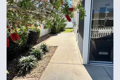 2569 Errol Terrace, The Villages, FL 32162 - Photo 4