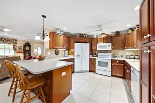 98 Mockingbird Ln, Eustis, FL 32726 - Photo 18