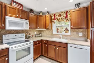 98 Mockingbird Ln, Eustis, FL 32726 - Photo 24