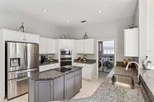 9833 Camberley Cir, Orlando, FL 32836 - Photo 18