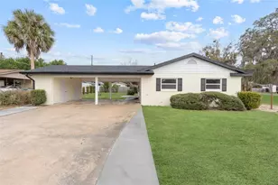 1310 E Crooked Lake Dr, Eustis, FL 32726 - Photo 28