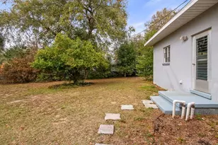 107 E Magnolia Ave, Howey in the Hills, FL 34737 - Photo 30