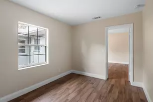 107 E Magnolia Ave, Howey in the Hills, FL 34737 - Photo 24