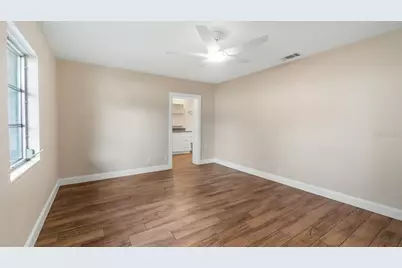 107 E Magnolia Avenue, Howey in the Hills, FL 34737 - Photo 20