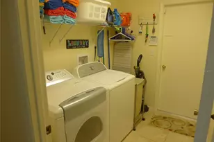 2739 Bayview Dr, Eustis, FL 32726 - Photo 12