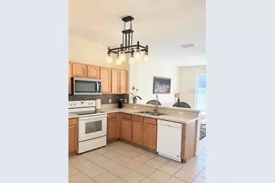 2534 Maneshaw Lane, Kissimmee, FL 34747 - Photo 6