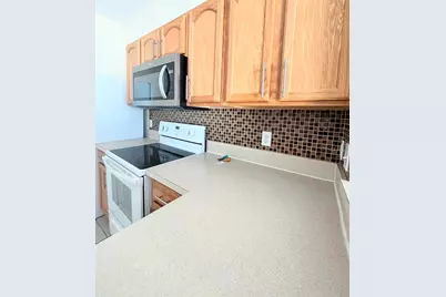 2534 Maneshaw Lane, Kissimmee, FL 34747 - Photo 6