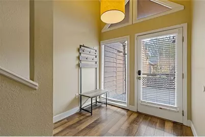 1621 NE 2nd Street #302, Ocala, FL 34470 - Photo 4