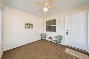 17360 SE 78th Draughton Ct, The Villages, FL 32162 - Photo 6