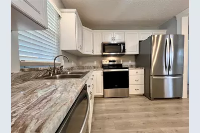 1305 Leone Lane, The Villages, FL 32159 - Photo 6