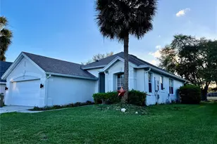 1718 Golfview Dr, Kissimmee, FL 34746 - Photo 2