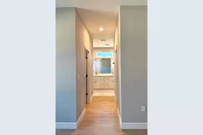 132 W Prairie Street, Center Hill, FL 33514 - Photo 8