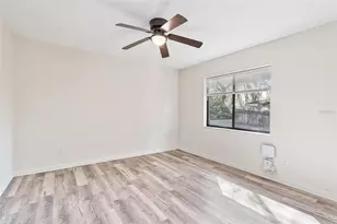 36035 E Spring Lake Blvd, Fruitland Park, FL 34731 - Photo 20