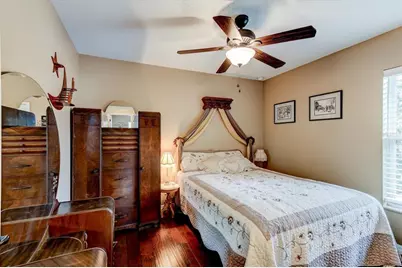 12733 Pine Island Drive, Leesburg, FL 34788 - Photo 32