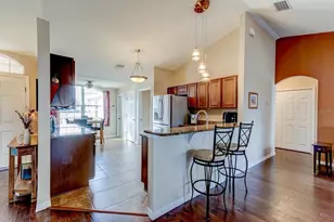 12733 Pine Island Dr, Leesburg, FL 34788 - Photo 10