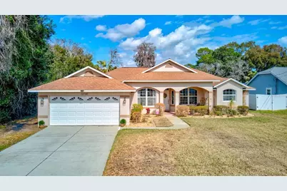 12733 Pine Island Drive, Leesburg, FL 34788 - Photo 1