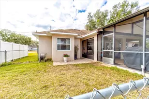 12733 Pine Island Dr, Leesburg, FL 34788 - Photo 46