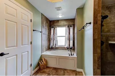 12733 Pine Island Drive, Leesburg, FL 34788 - Photo 28