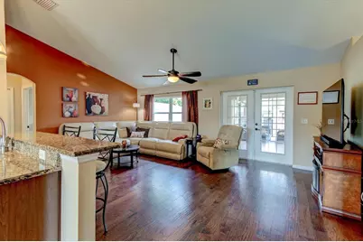 12733 Pine Island Drive, Leesburg, FL 34788 - Photo 18