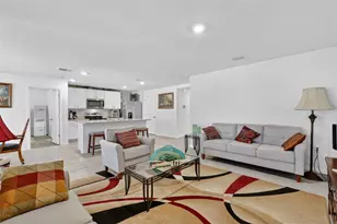 4656 Crossroads Ln, Wildwood, FL 34785 - Photo 14