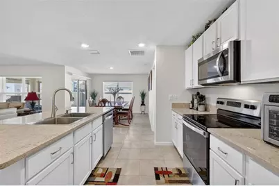 4656 Crossroads Lane, Wildwood, FL 34785 - Photo 18