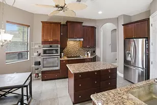 38701 Oak Pl Ct, Lady Lake, FL 32159 - Photo 12