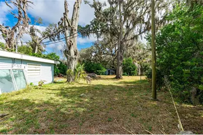 1565 N C 470, Lake Panasoffkee, FL 33538 - Photo 6