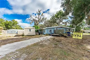 1565 N C 470, Lake Panasoffkee, FL 33538 - Photo 2