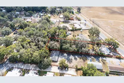 1565 N C 470, Lake Panasoffkee, FL 33538 - Photo 18