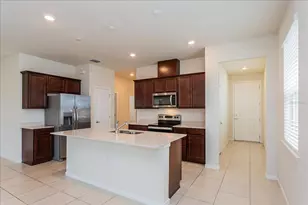 17504 Saw Palmetto Ave, Clermont, FL 34714 - Photo 4