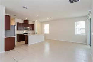 17504 Saw Palmetto Ave, Clermont, FL 34714 - Photo 2