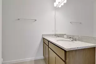 2932 Supermarine Rd, Tavares, FL 32778 - Photo 14