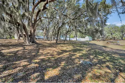 9043 SE 180th Ave, Ocklawaha, FL 32179 - Photo 30