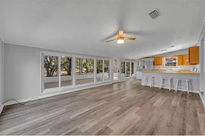 9043 SE 180th Ave, Ocklawaha, FL 32179 - Photo 6