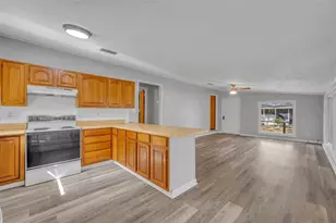 9043 SE 180th Ave, Ocklawaha, FL 32179 - Photo 14