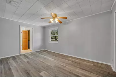 9043 SE 180th Ave, Ocklawaha, FL 32179 - Photo 18