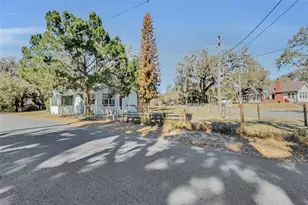 1201 Sunshine Ave, Leesburg, FL 34748 - Photo 8