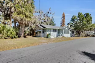 1201 Sunshine Ave, Leesburg, FL 34748 - Photo 2