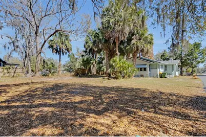 1201 Sunshine Avenue, Leesburg, FL 34748 - Photo 12