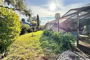 1813 Maine Ct, Tavares, FL 32778 - Photo 36