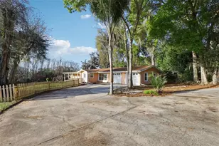 131 E Palmetto Ave, Howey in the Hills, FL 34737 - Photo 38