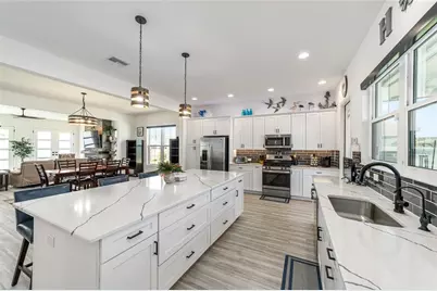 2577 Zawacki Path, Middleton, FL 34762 - Photo 32