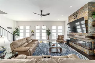 2577 Zawacki Path, Middleton, FL 34762 - Photo 20