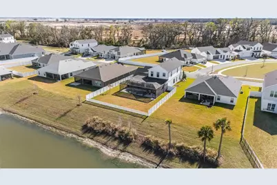 2577 Zawacki Path, Middleton, FL 34762 - Photo 94