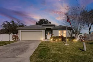 895 Vanderbilt Dr, Eustis, FL 32726 - Photo 1