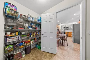 895 Vanderbilt Dr, Eustis, FL 32726 - Photo 16